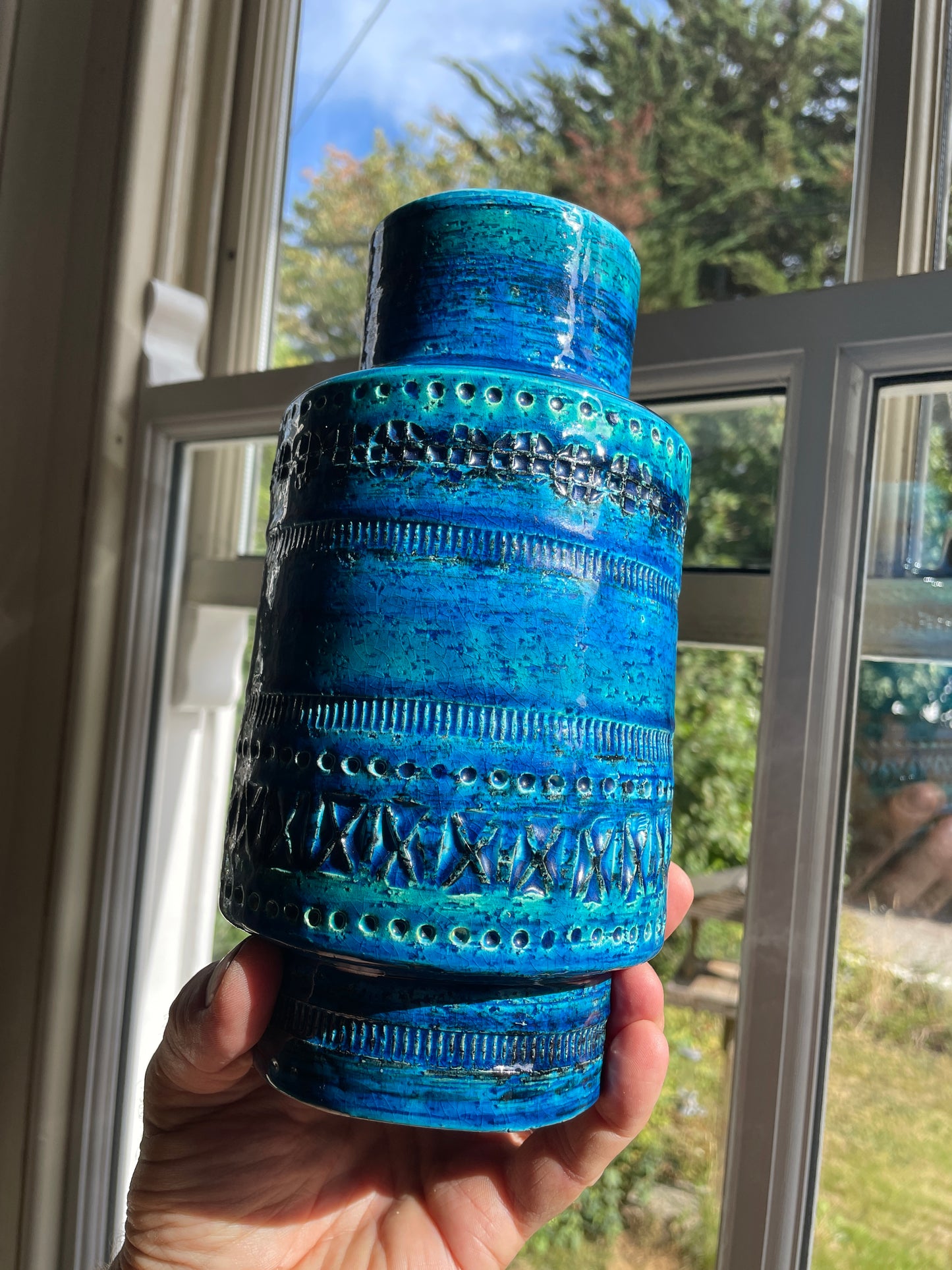 Aldo Londi for Bitossi Rimini Blu Vase – Mid Century Italian Pottery, 22.5cm Turquoise & Cobalt Geometric Glaze, c.1960s