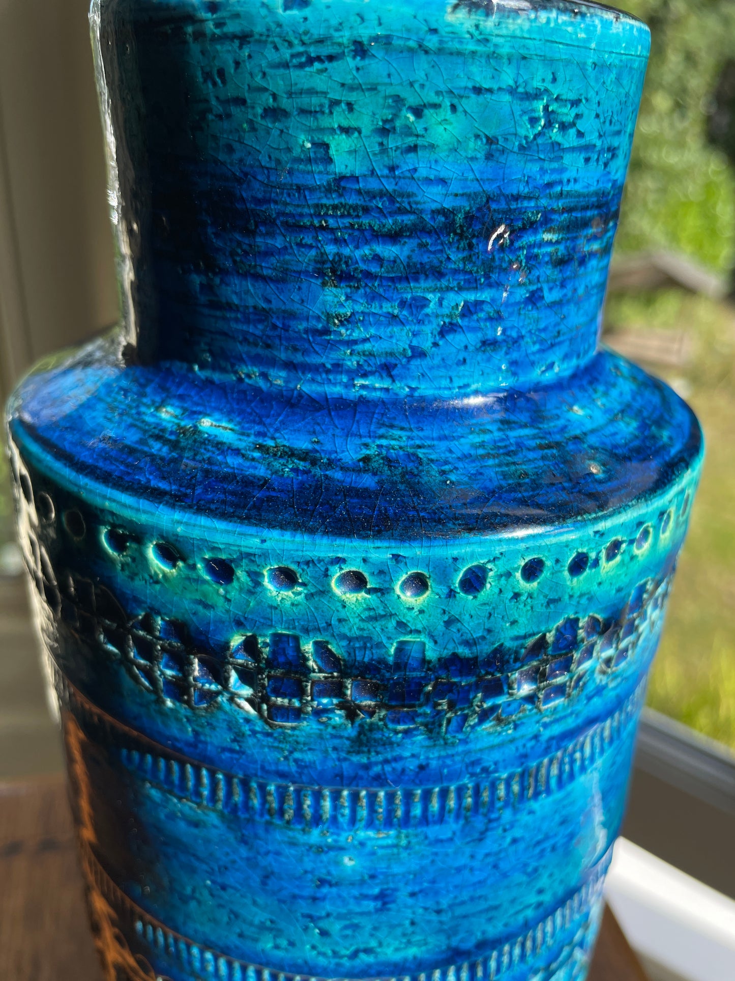 Aldo Londi for Bitossi Rimini Blu Vase – Mid Century Italian Pottery, 22.5cm Turquoise & Cobalt Geometric Glaze, c.1960s