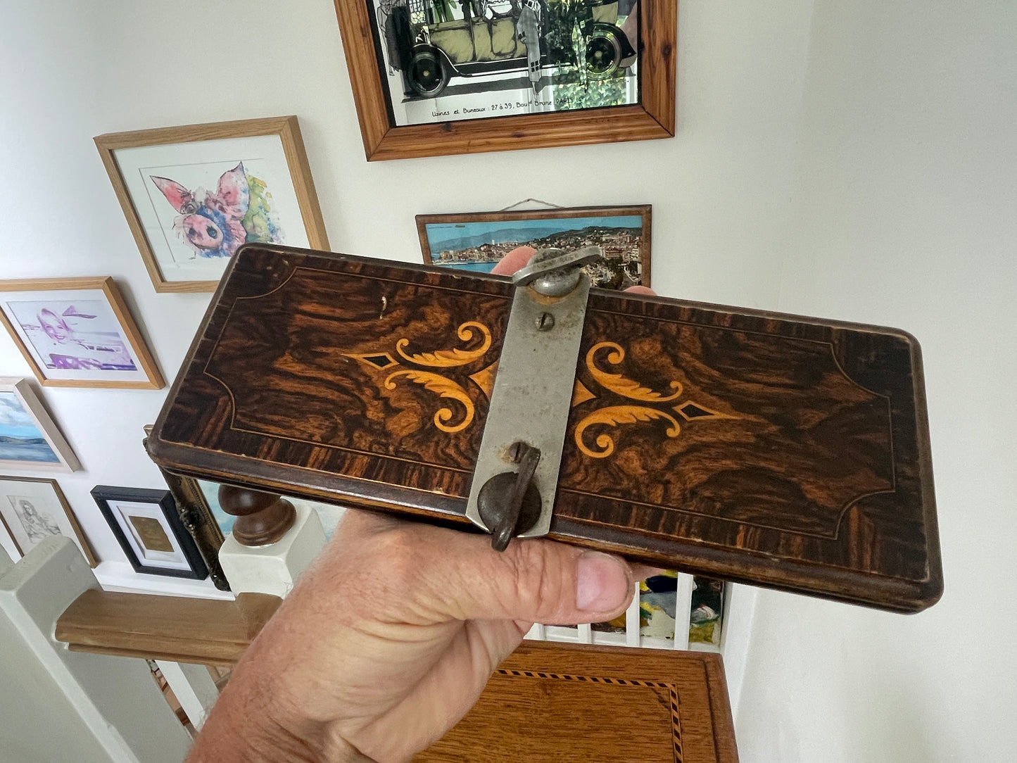 Vintage Hepworths Tie Press – 25cm Wooden Veneered Tie Clamp with Inlay, British Made Menswear Accessory c.1930s–50s