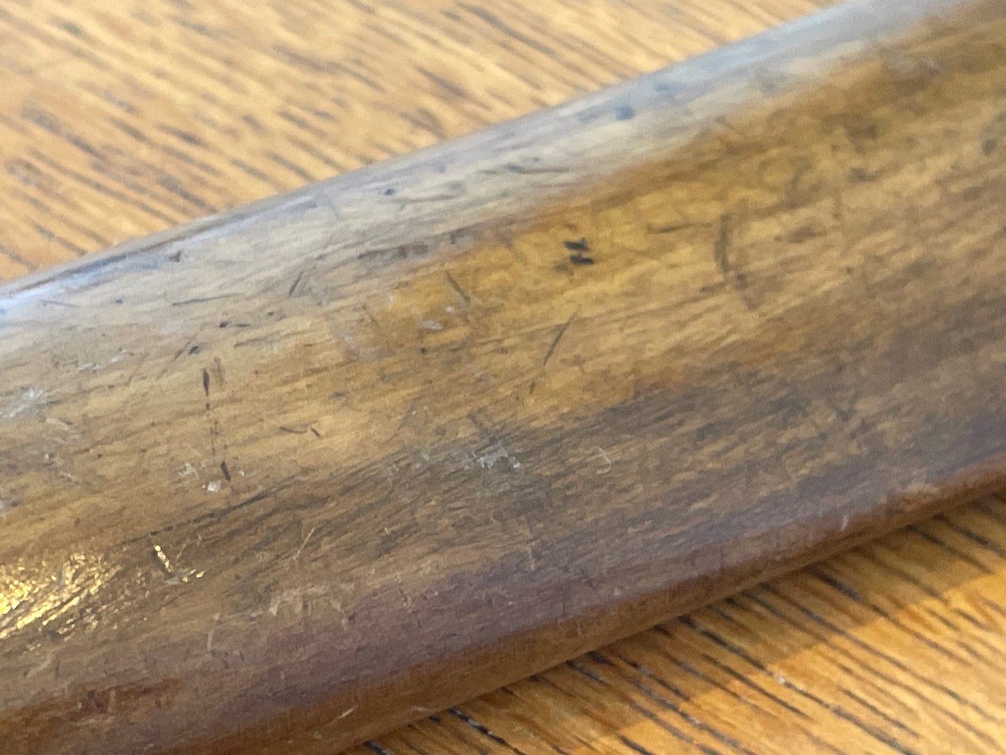 Antique Wooden Page Turner – 42cm Hand-Carved Reading Tool – Vintage Desk Accessory / Library Collectible