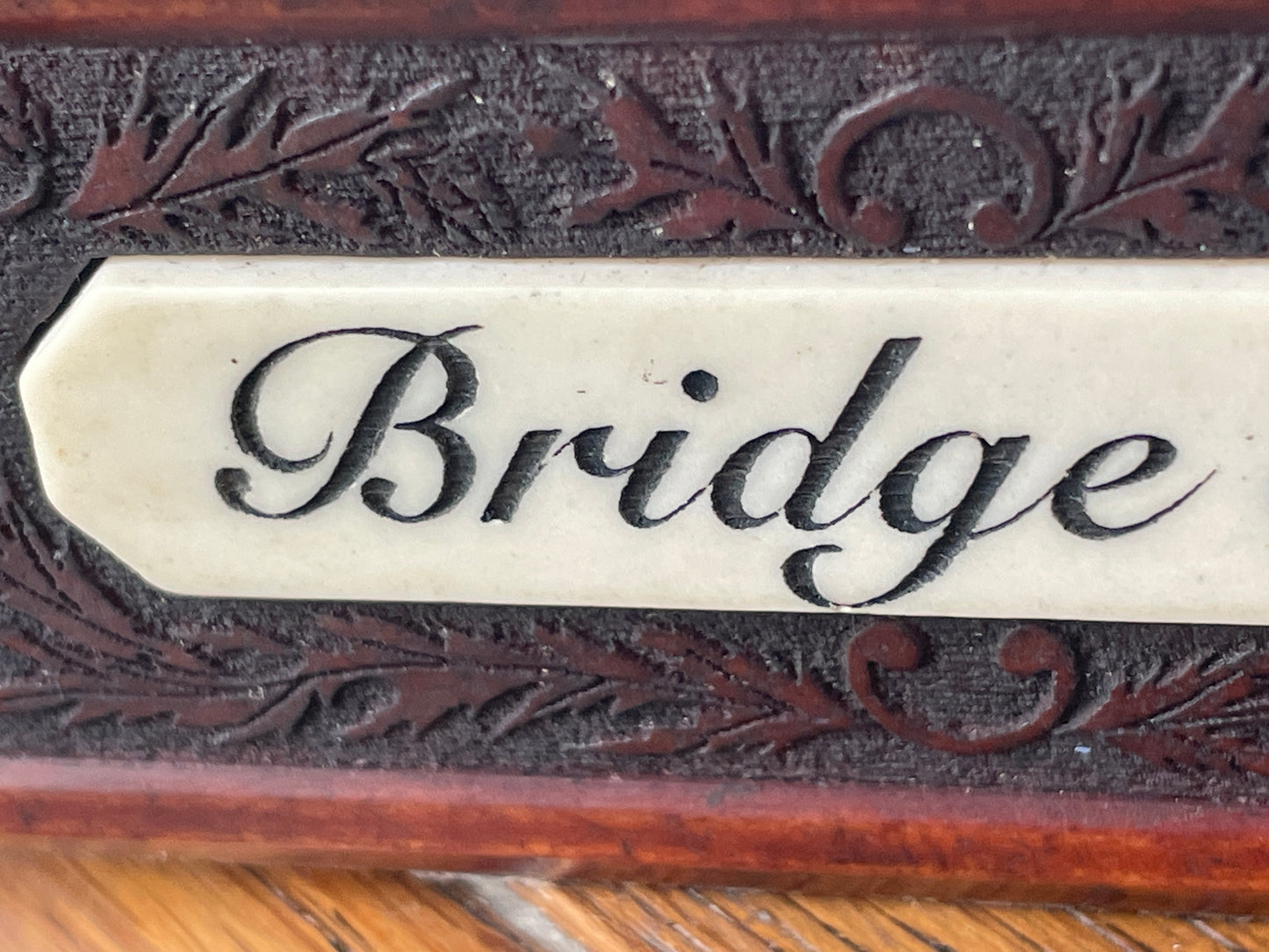 Carved Wooden Bridge Set Box with Cards & Score Pad – Genesco 2004 Games Night Gift