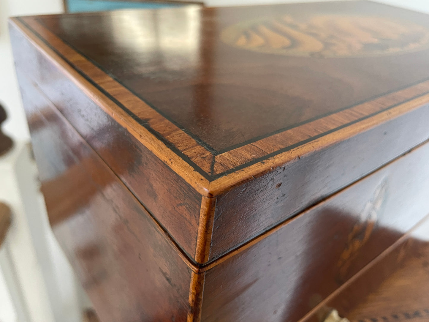 Antique Georgian Mahogany Inlaid Shell Sewing Box with Drawer & Key – 19th Century English Writing Box, Satinwood Stringing 40x20x18cm