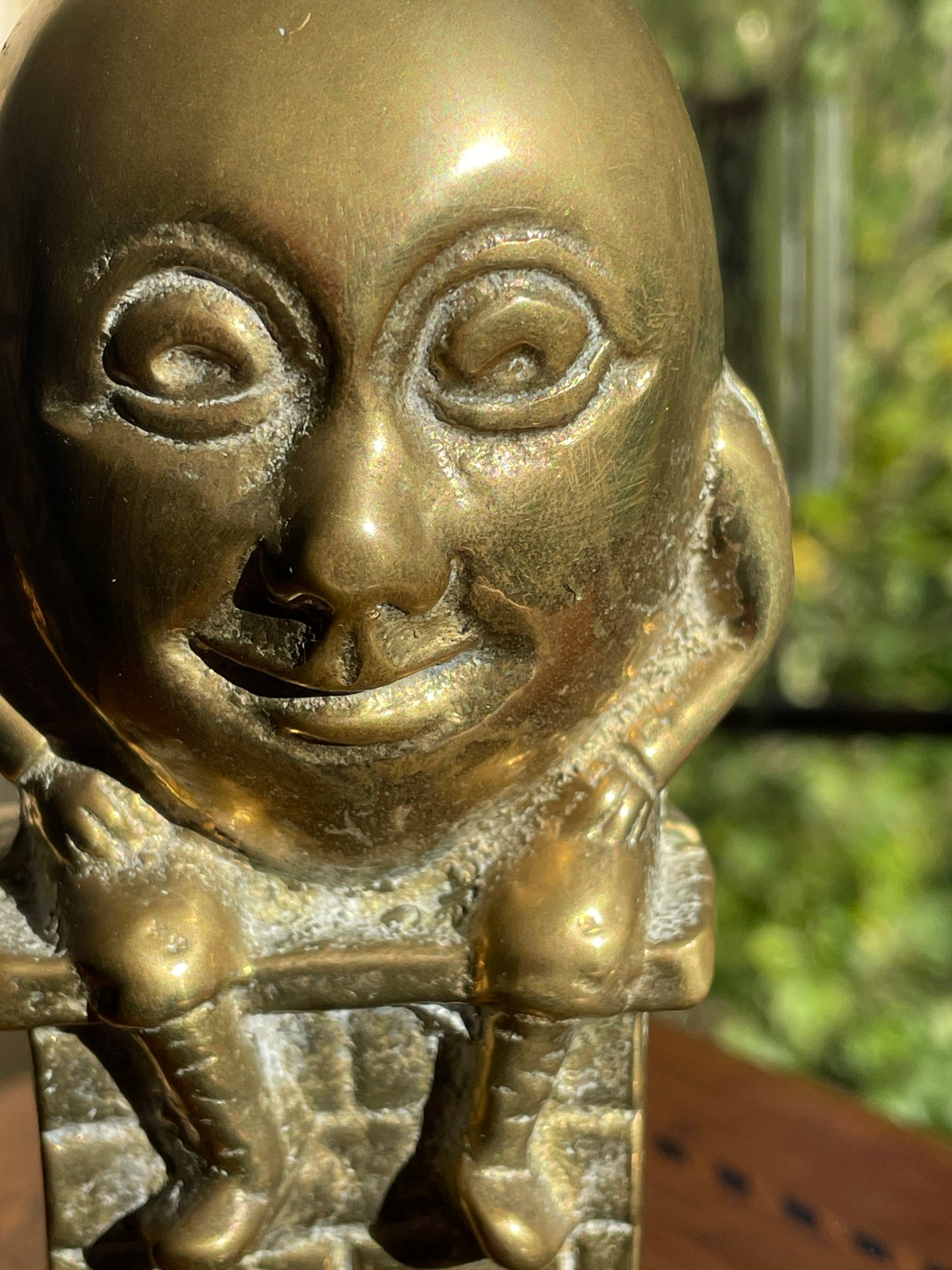 Vintage Brass Humpty Dumpty Money Box – 1950s English Nursery Rhyme Character Coin Bank, Mid-Century Brass Collectible (15 cm)