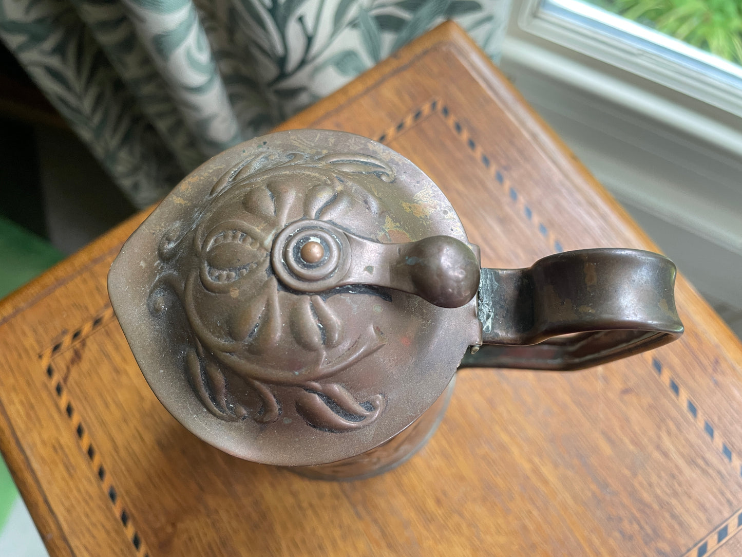 Antique Beldray Arts and Crafts Copper Lidded Jug – Art Nouveau Tulip Design, English Handcrafted Copperware c.1900, 14cm