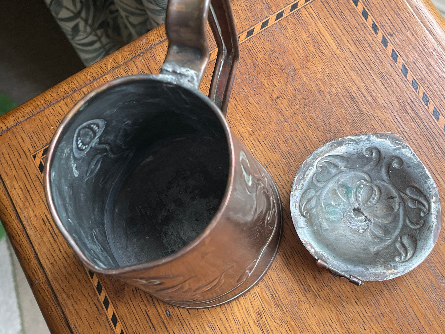Antique Beldray Arts and Crafts Copper Lidded Jug – Art Nouveau Tulip Design, English Handcrafted Copperware c.1900, 14cm