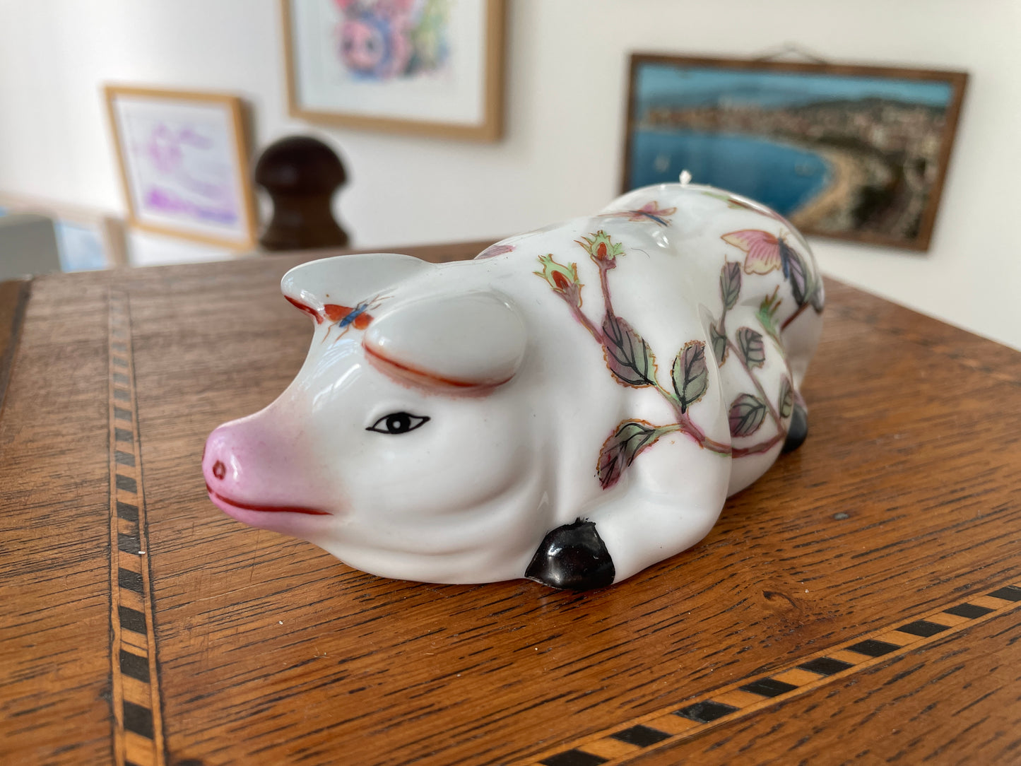 Antique Japanese Kutani Porcelain Pig – Meiji Period Hand-Painted Figurine, 19th Century Signed Pig Ornament, 13.5cm