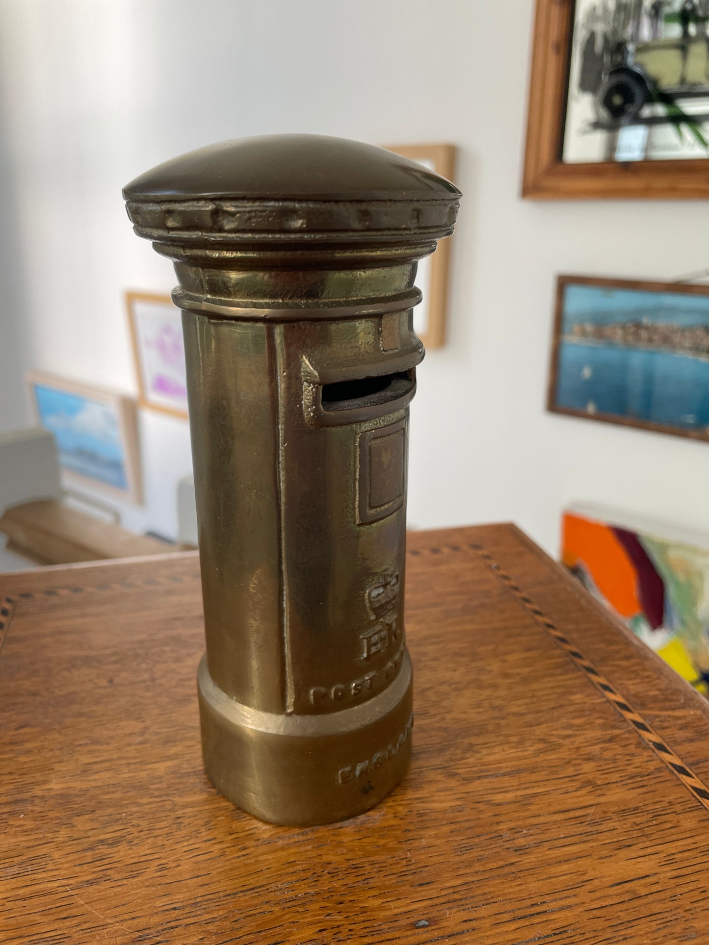Vintage Brass Post Box Money Bank – Queen Elizabeth II ER Pillar Box, Made in England, 1950s–1970s