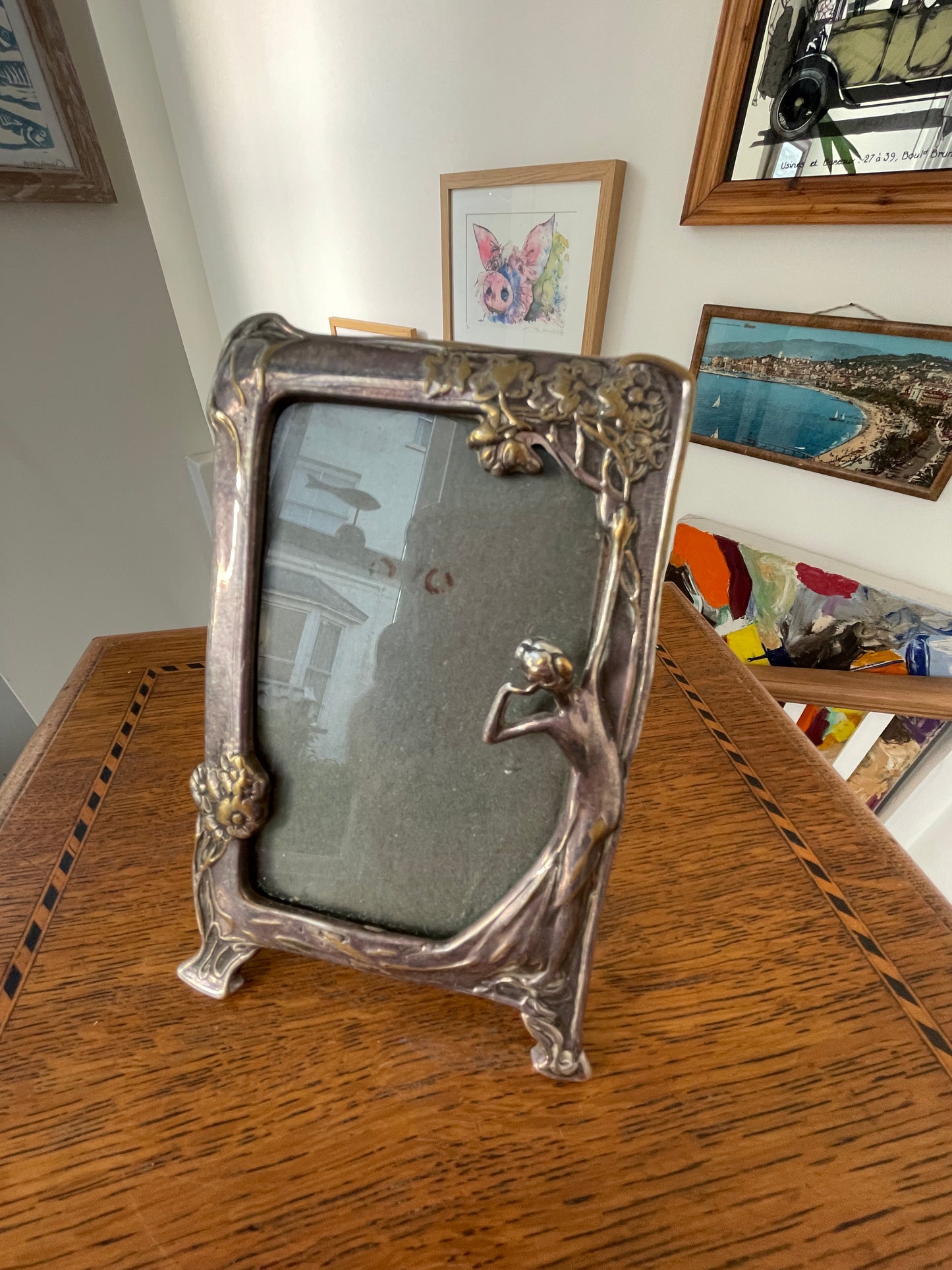 Vintage Art Nouveau Style Metal Photo Frame – Lady and Floral Design, 13x9.5cm, Red Velvet Back