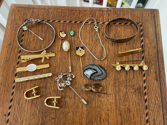 Vintage and Antique Jewellery Collection – Silver Bangles, Agate Brooch, Stick Pins Tie Bars Mid Century Art Deco Lot