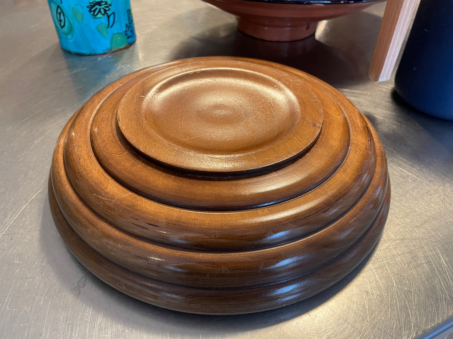 Mid-Century Turned Wooden Bowl – Hand-Carved Beech Fruit or Salad Bowl, 25 cm Diameter