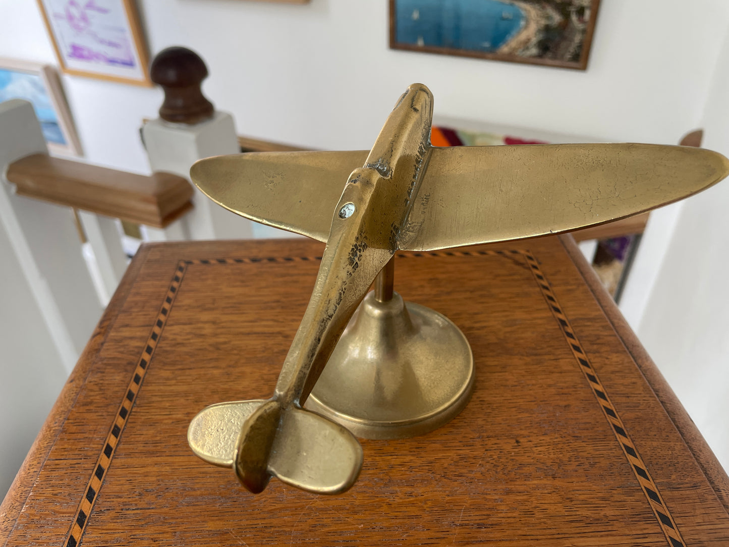Vintage Solid Brass Spitfire Airplane Model on Stand – Mid-Century RAF Desk Ornament – British Aviation Collectible – 20 cm Wingspan