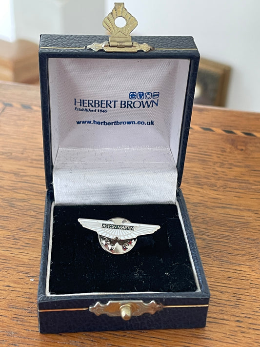 Boxed Aston Martin Winged Logo Lapel Pin Badge by Herbert Brown – Vintage Silver Enamel Car Emblem – British Motoring Collectible Gift