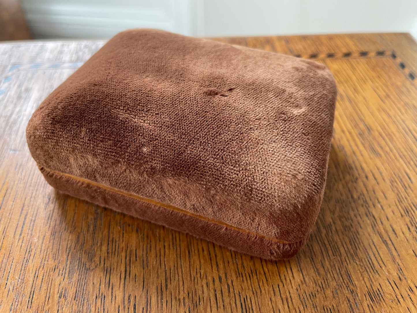 Vintage Louis Philippe Men’s Jewellery Case with Retro Cufflinks – 9ct Gold on Silver Label (c.1960s)