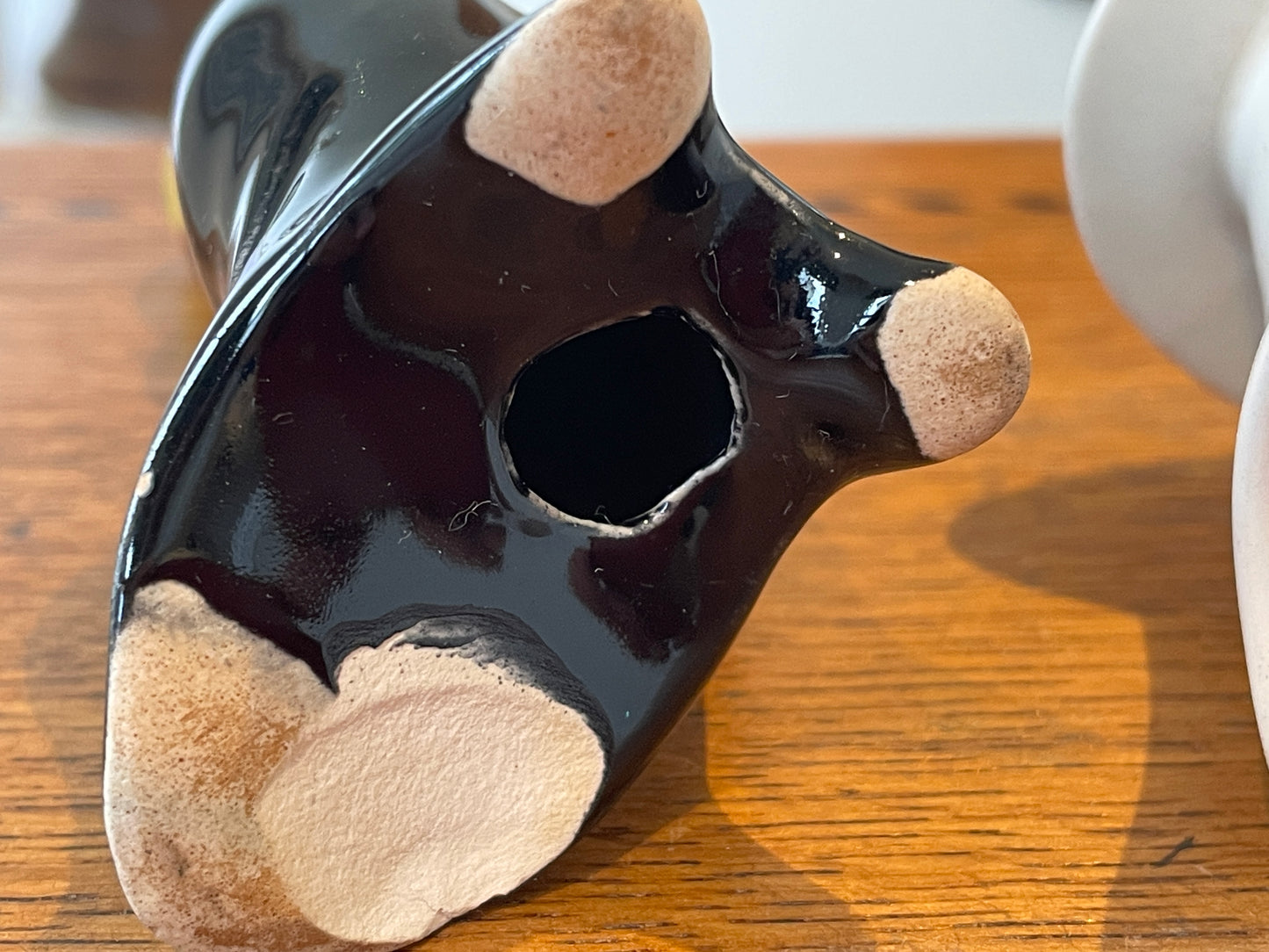 Vintage English Ceramic Pie Funnels – Nutbrown Vent & Black Bird Funnel (c.1950s–1970s)