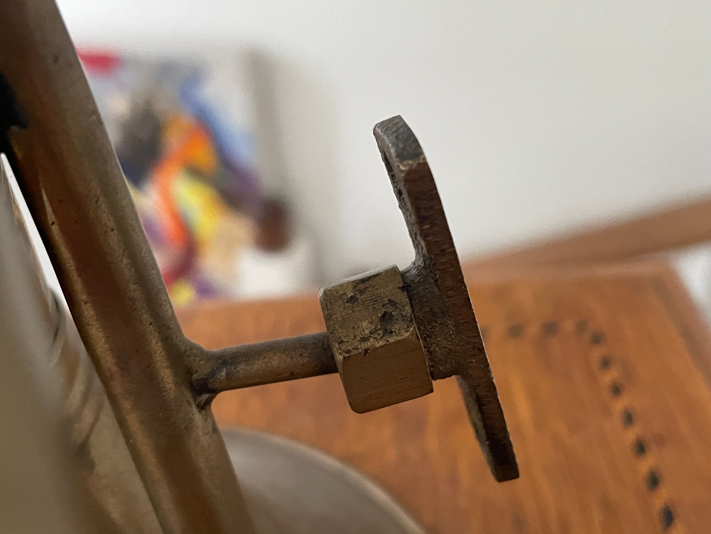 Antique Brass Motor Car Bulb Horn – Early 20th Century Vehicle Horn with Rubber Bulb (c.1920s)