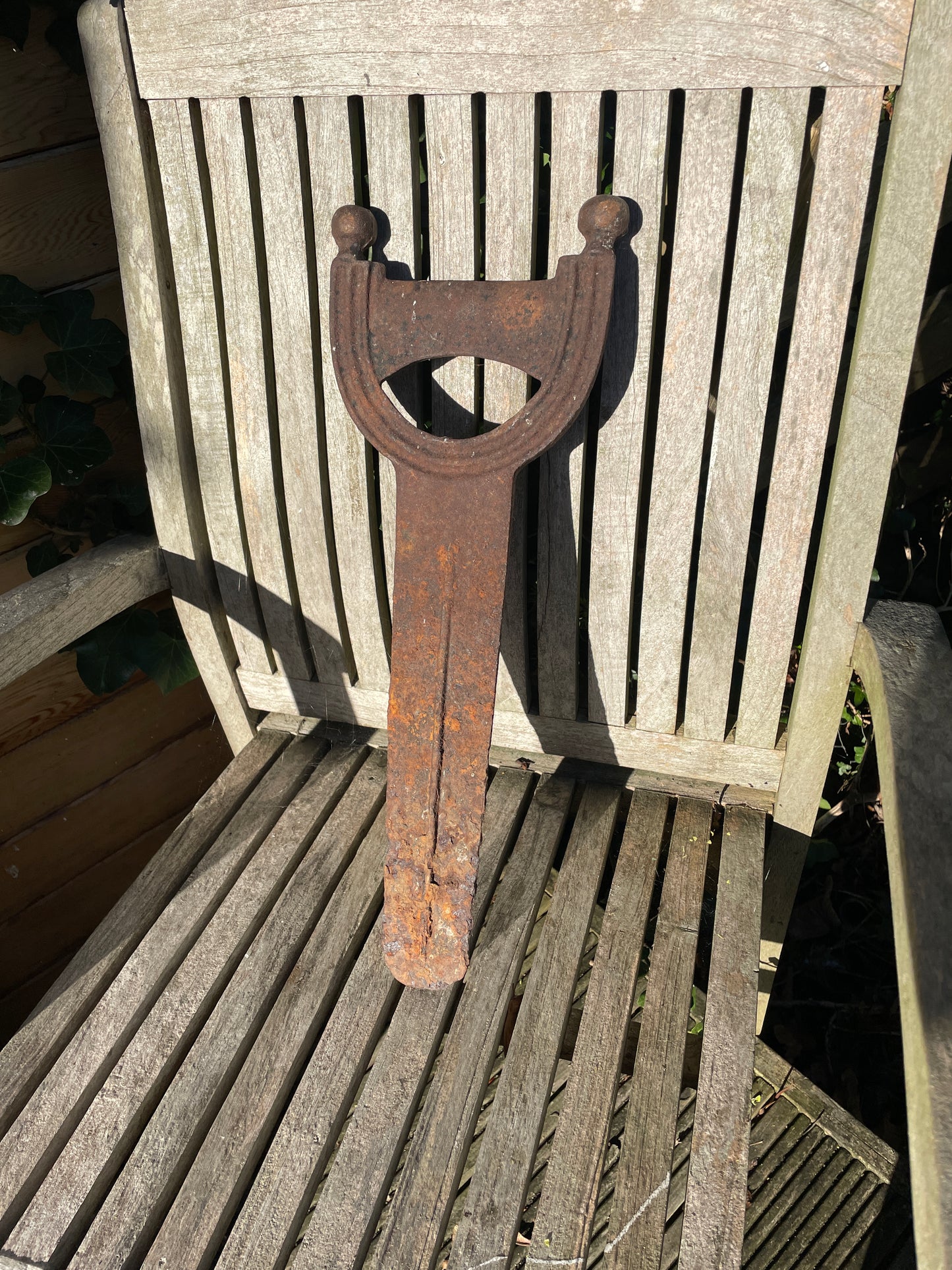 Victorian cast iron boot scraper 47cm long 2.2kg
