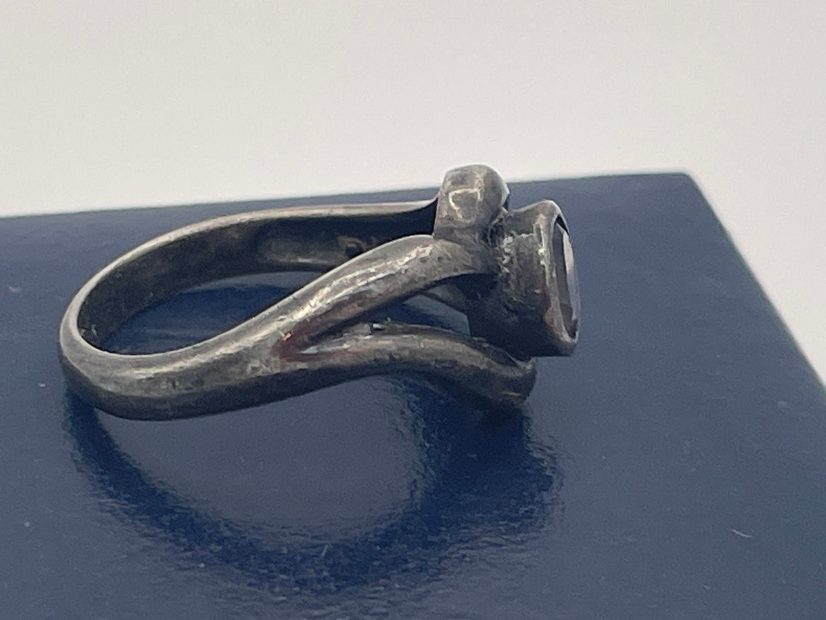 Vintage 925 Sterling Silver Pink Stone Crossover Ring, UK Size N