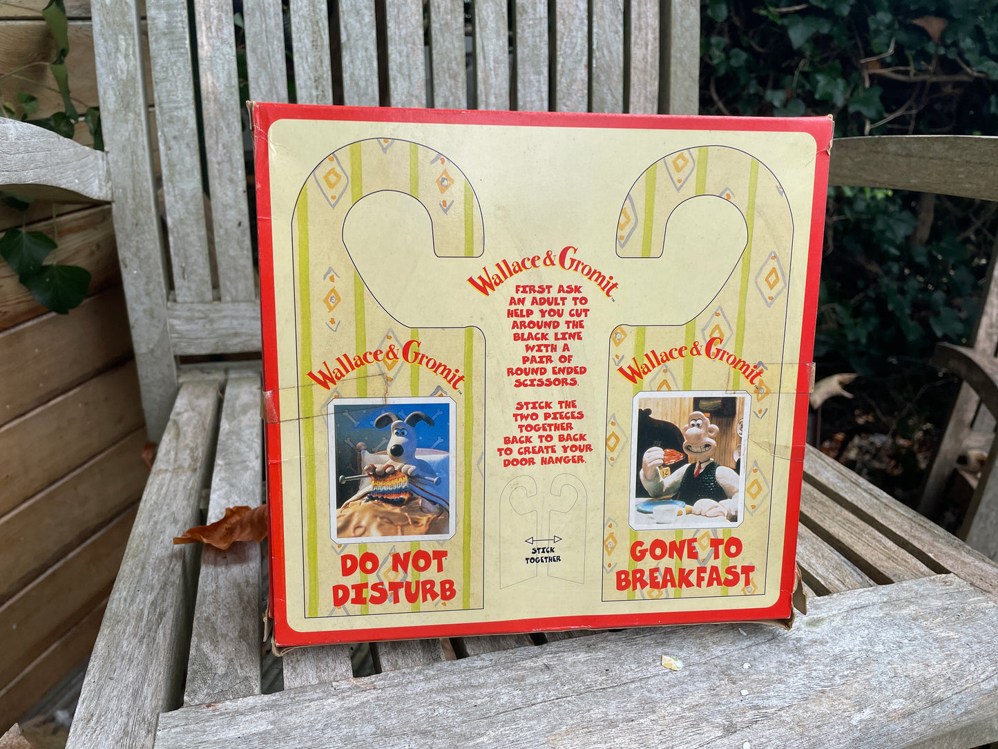 Vintage original rare Wallace and Gromit breakfast set with original chocolate eggs c1989