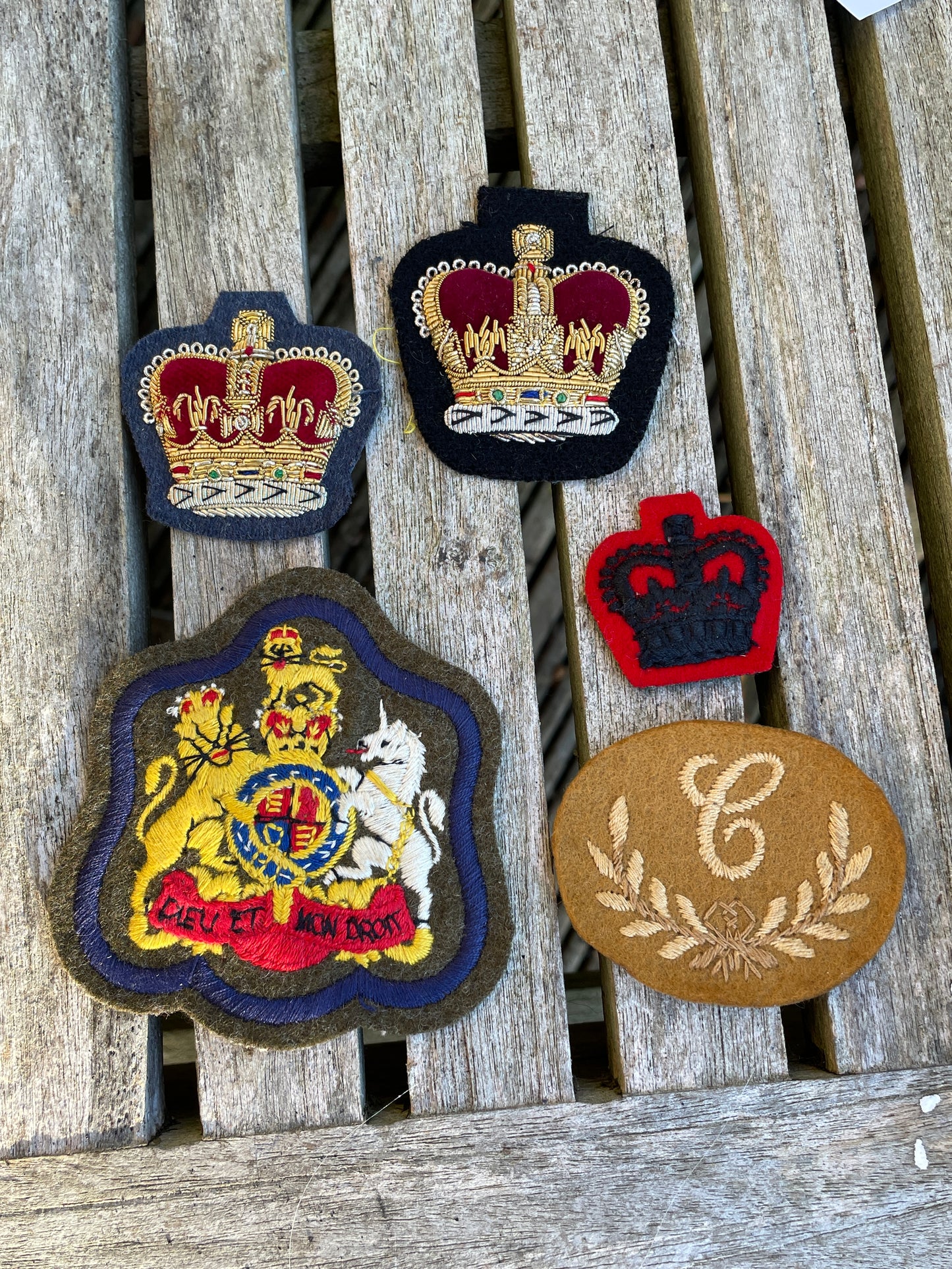 Five vintage British Army cloth officers patch badges