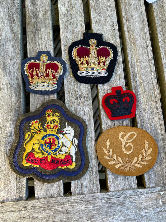 Five vintage British Army cloth officers patch badges