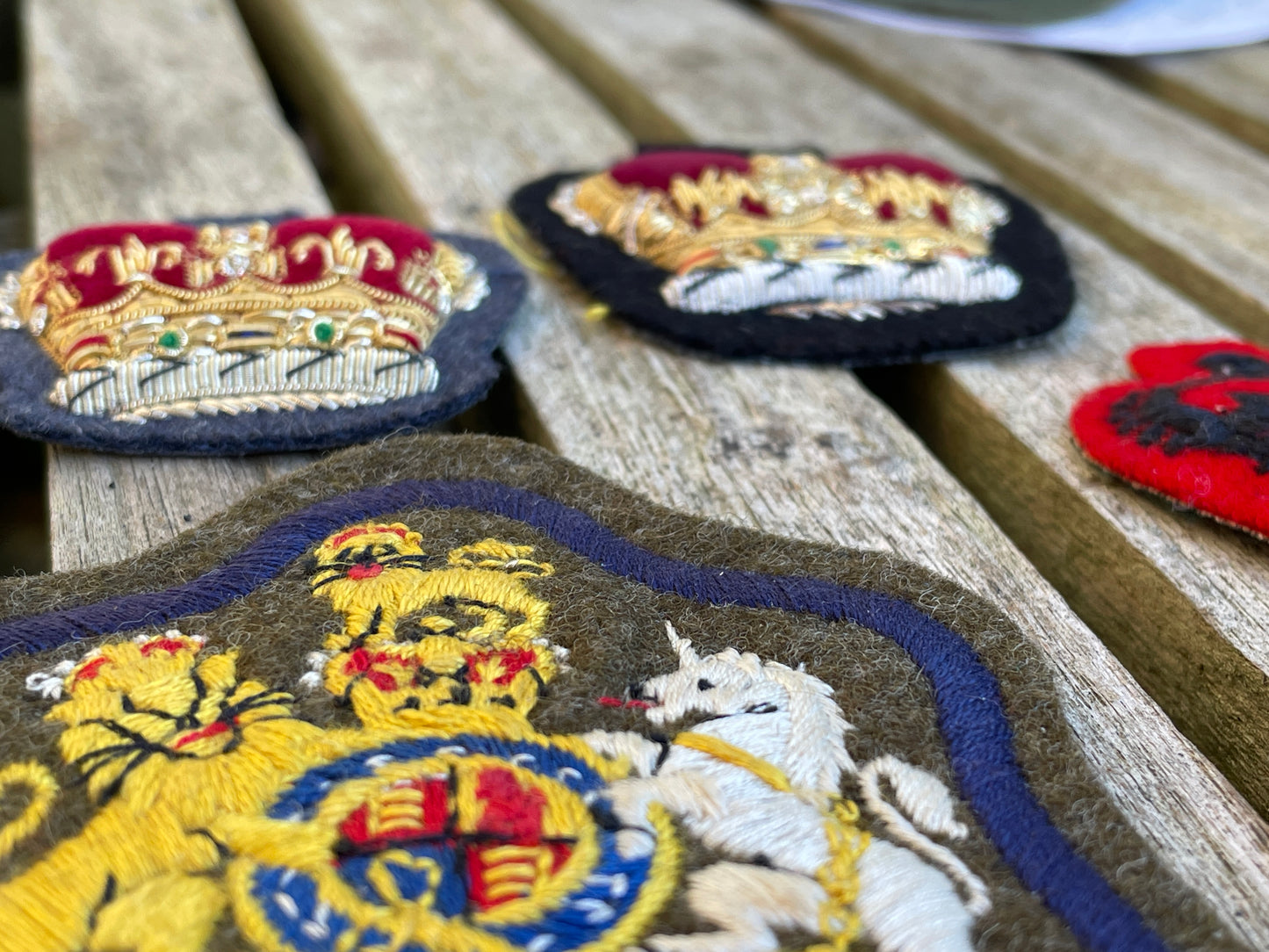 Five vintage British Army cloth officers patch badges