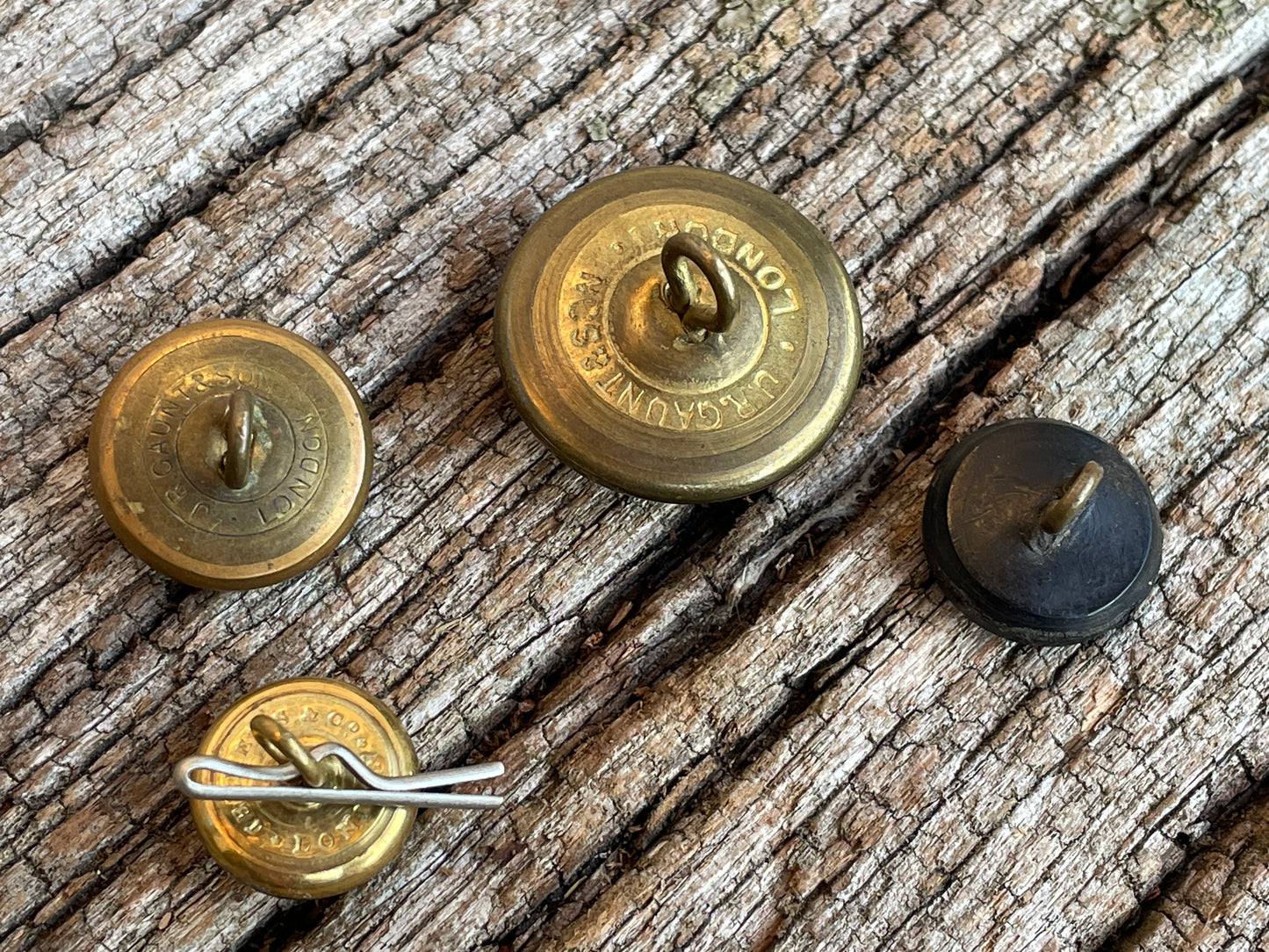Royal Army Service and Rifle Corps uniform buttons J R Gaunt