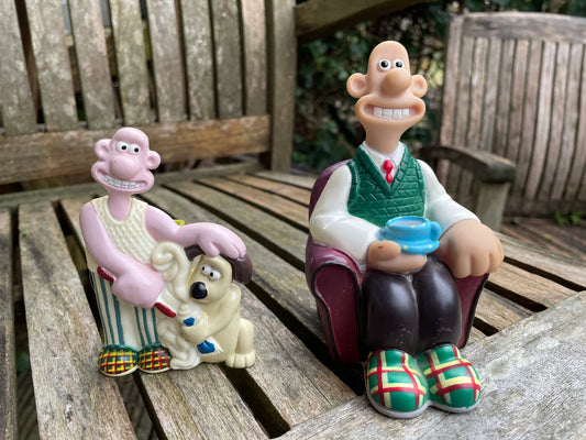 Wallace and Gromit collectable vintage soap top and toothbrush holder tallest 12cm