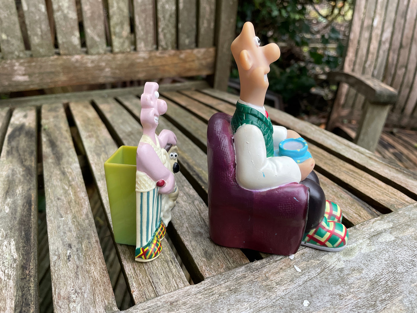 Wallace and Gromit collectable vintage soap top and toothbrush holder tallest 12cm