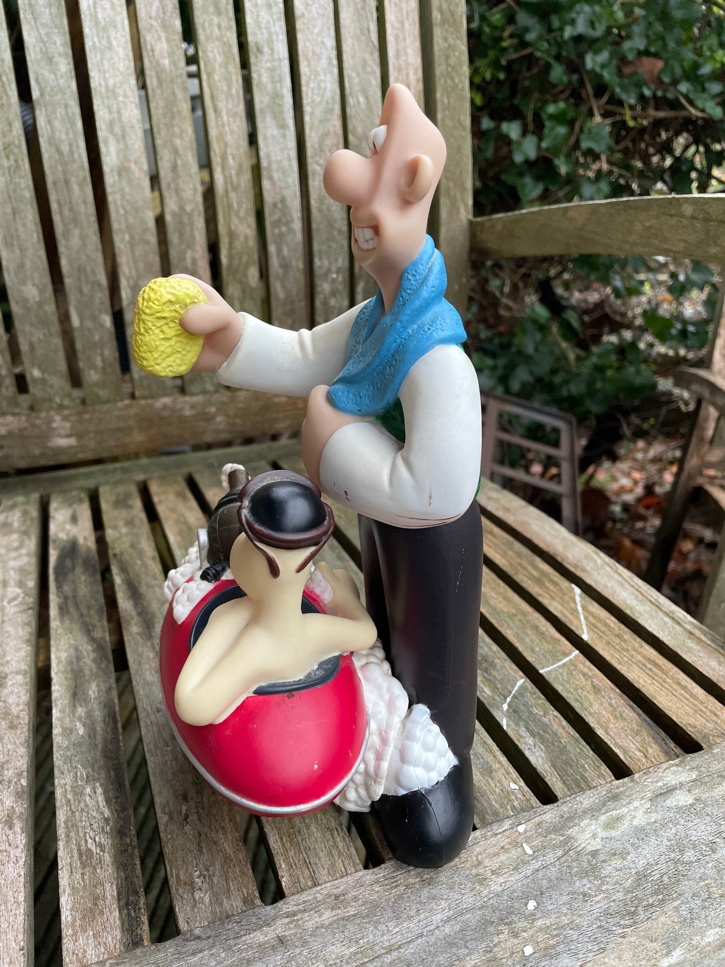 Large Wallace and Gromit plastic bath time soap dispenser 25cm tall