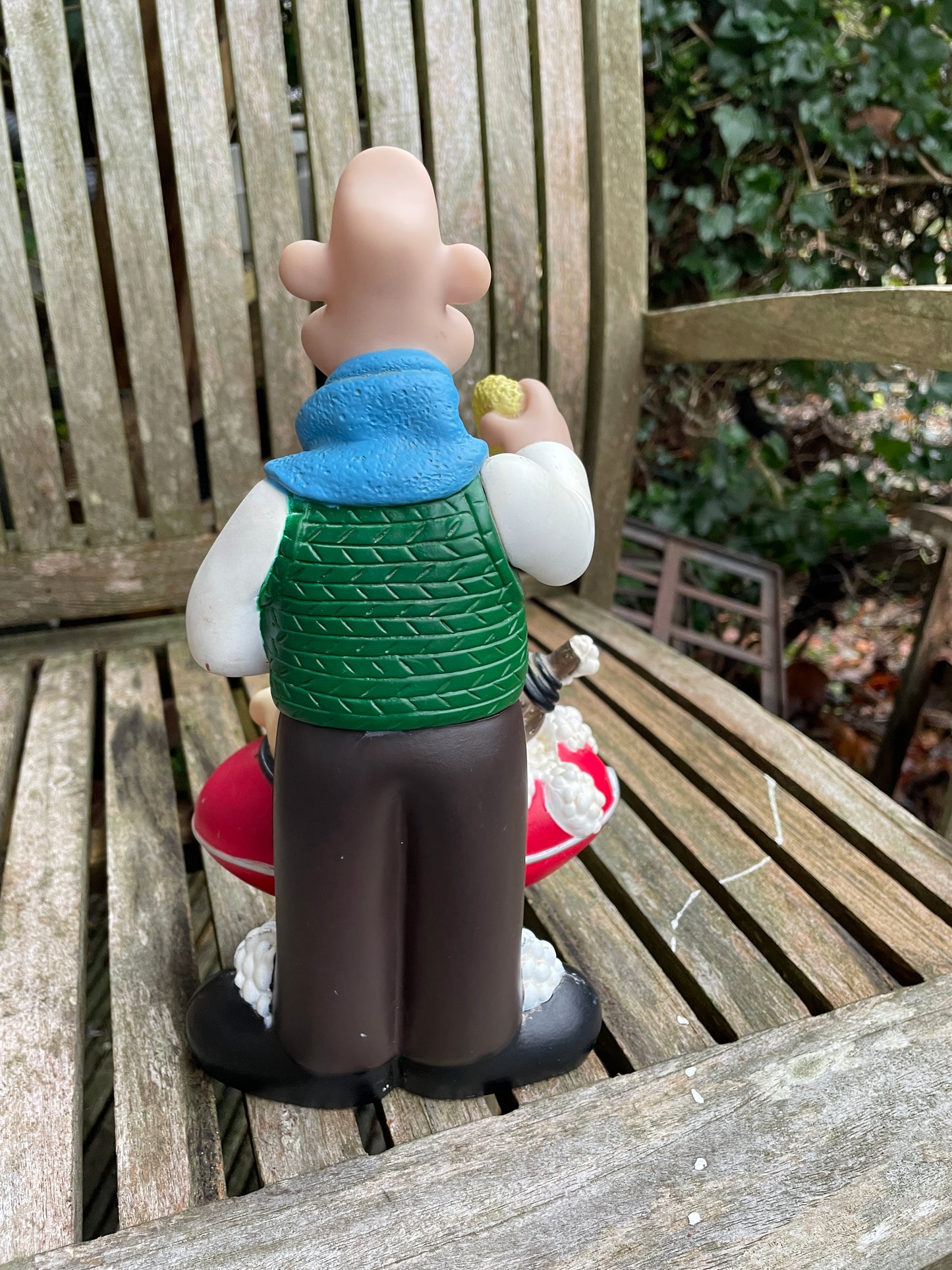 Large Wallace and Gromit plastic bath time soap dispenser 25cm tall