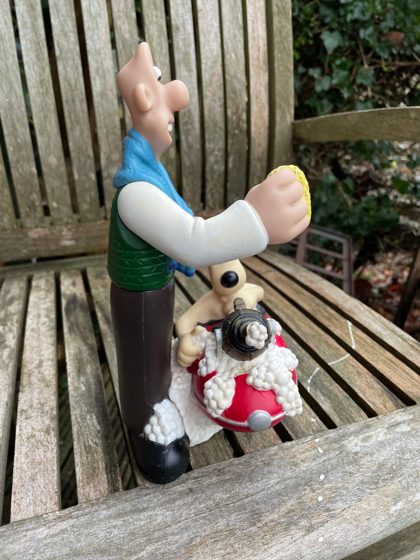Large Wallace and Gromit plastic bath time soap dispenser 25cm tall