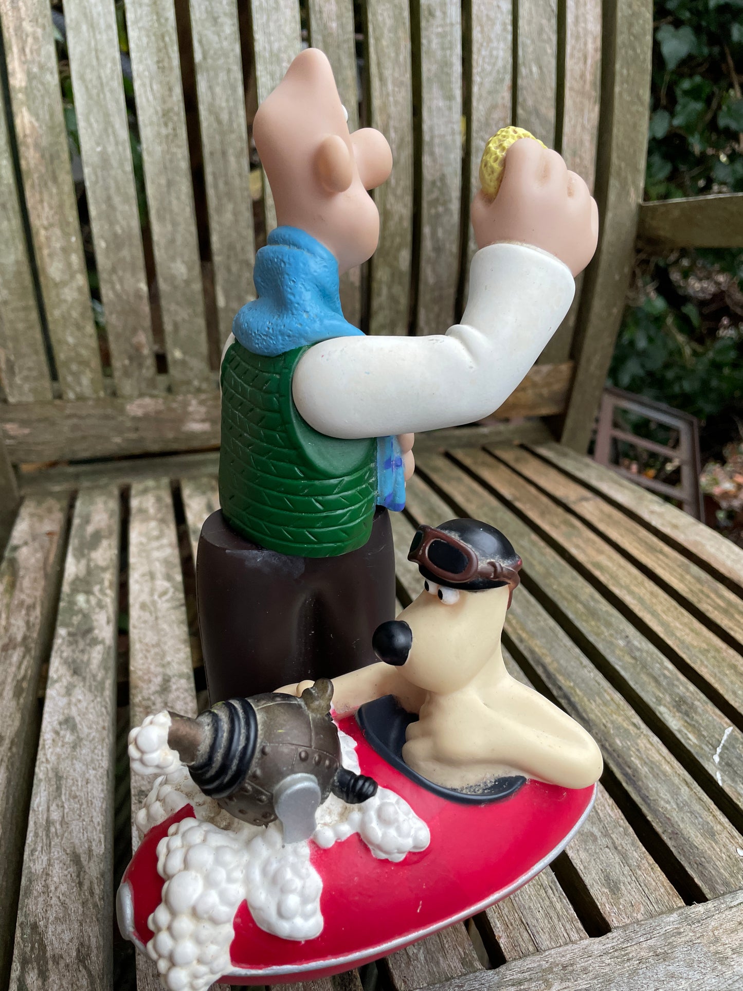 Large Wallace and Gromit plastic bath time soap dispenser 25cm tall