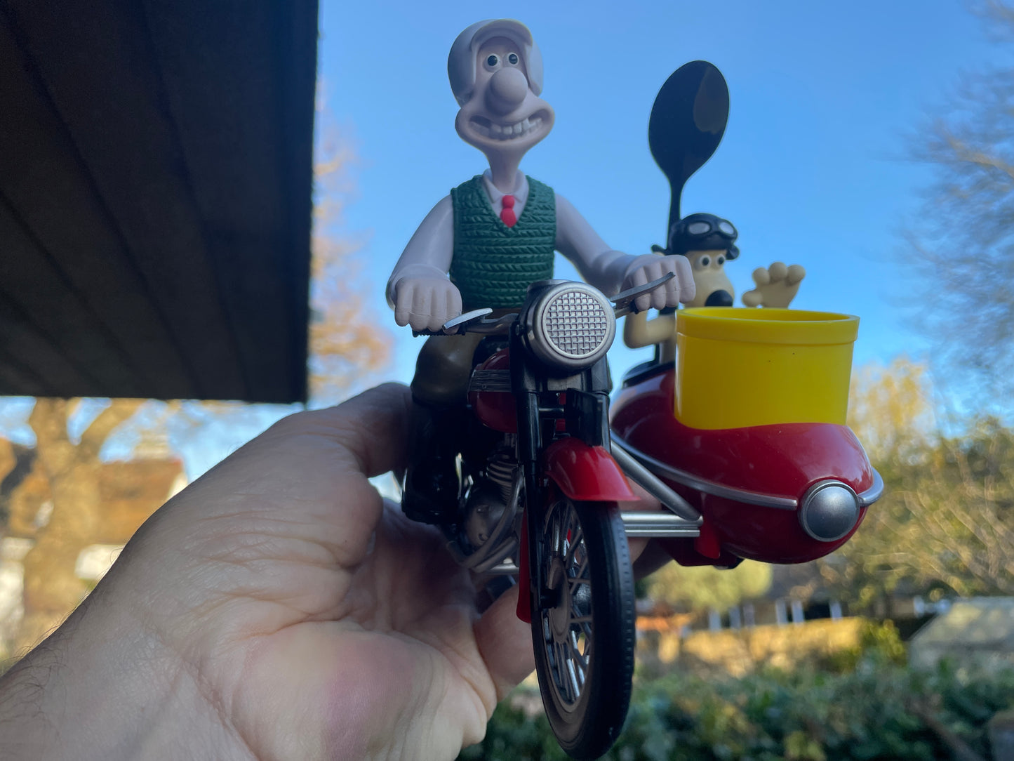 Wallace and Gromit Rapide-O-Matic clockwork moveable preserve dispenser 14cm tall