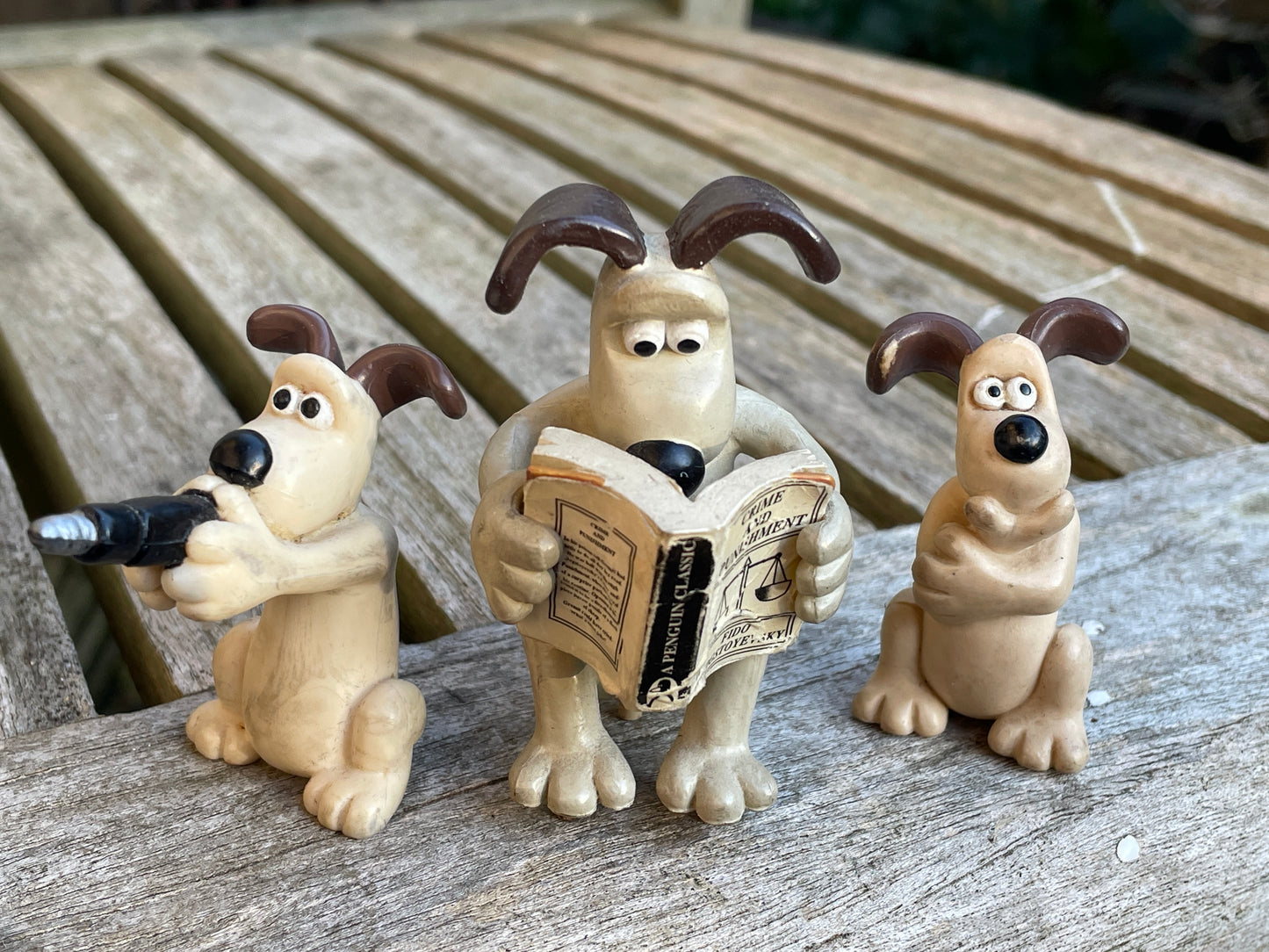Wallace and Gromit -The Gromit collection - three Gromit figurines