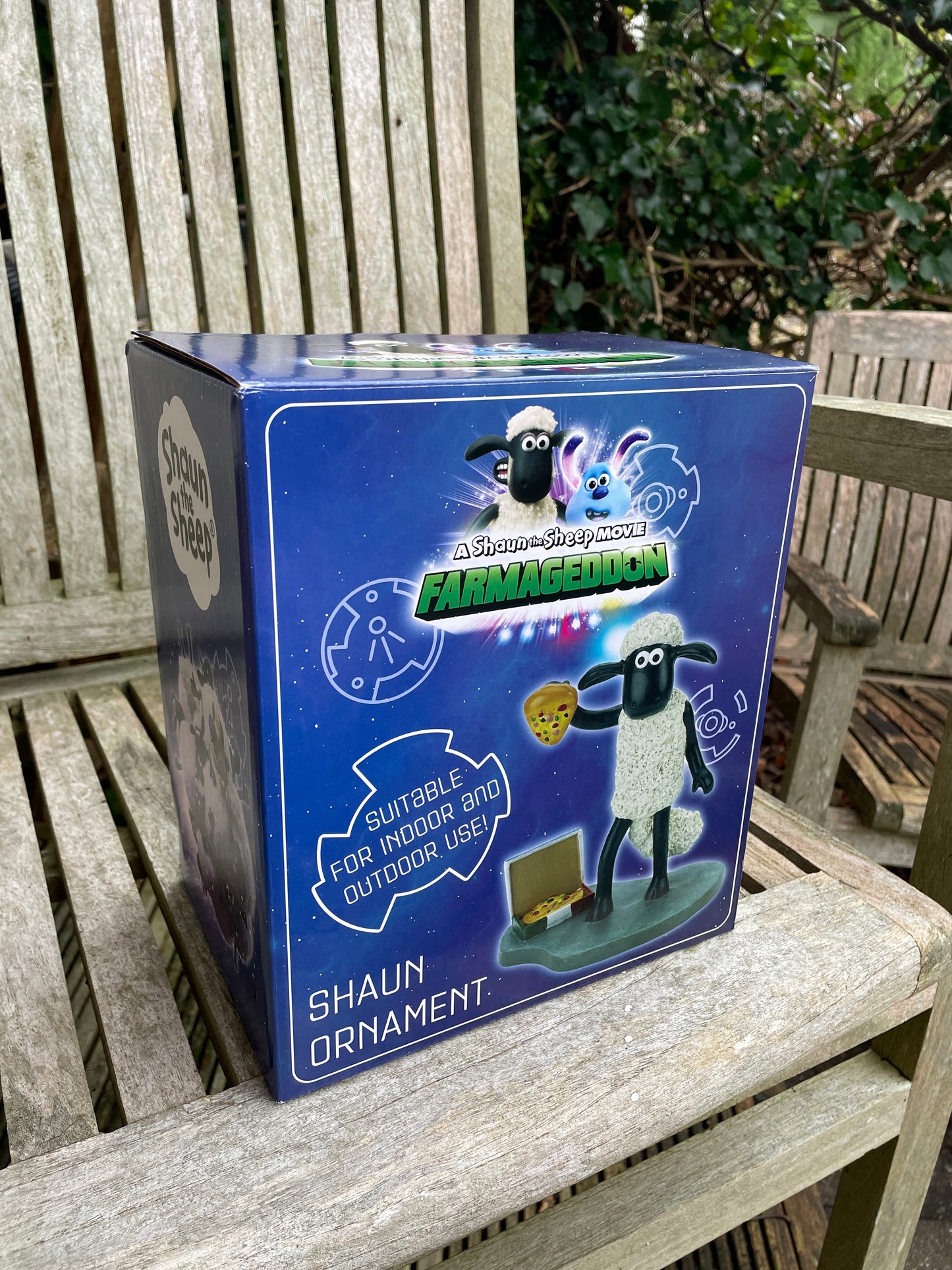 Original Shaun the sheep Farmageddon pizza ornament in original box and packaging 20cm tall