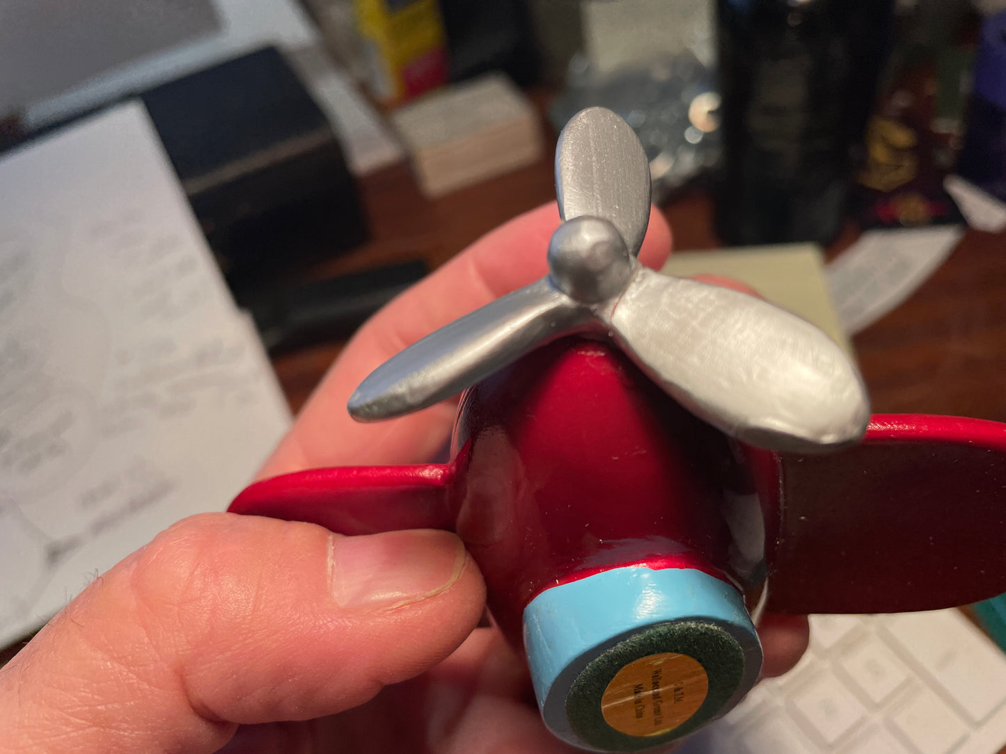 Gromit in sidecar plane figurine from the film A Close Shave in original box 10cm long