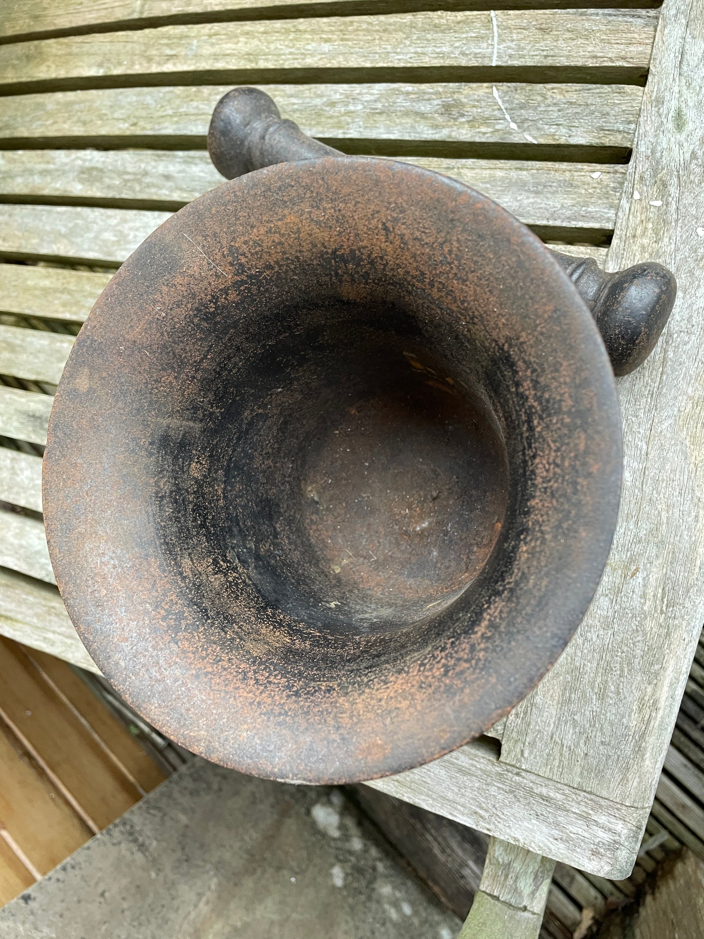 Antique Cast Iron Apothecary Mortar & Pestle (5.4kg) – Victorian Chemist Shop, Barnard Castle UK, 22cm Pestle, 16.5cm Bowl