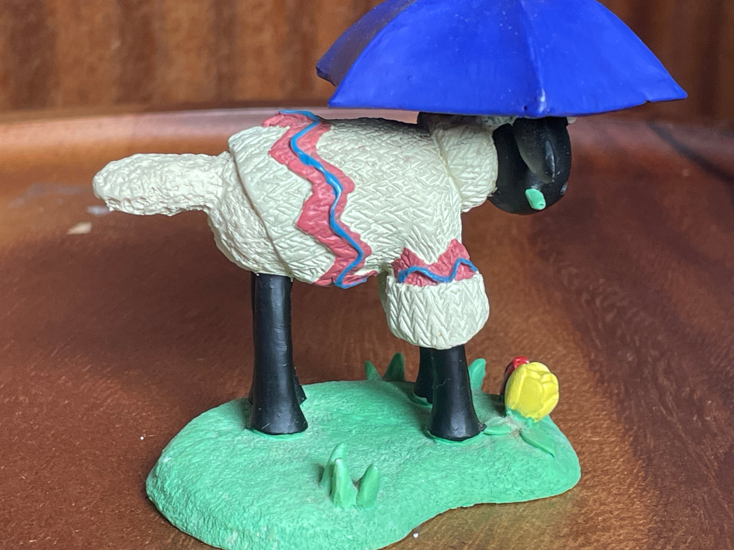 Original Shaun The Sheep resin figurine hand painted 8cm tall