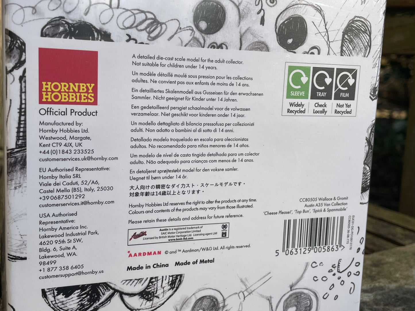 Wallace and Gromit Austin A35 van Collection - Set of three in original box - unopened