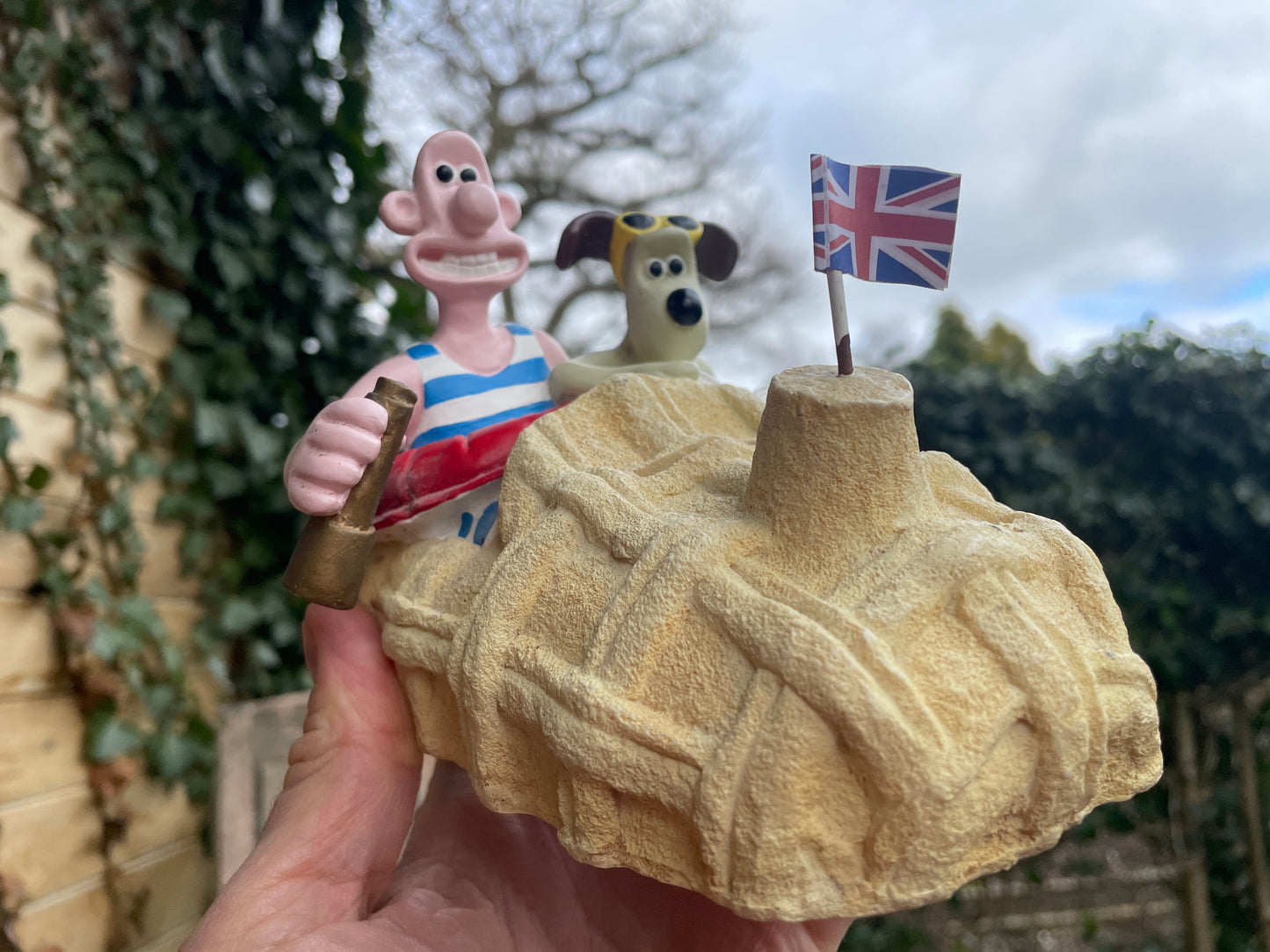 Wallace & Gromit Money Box Sand Car At The Beach Aardman 1989