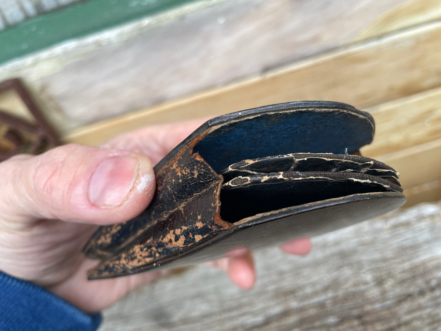 Victorian leather lacquered cigar case with removeable sleeve