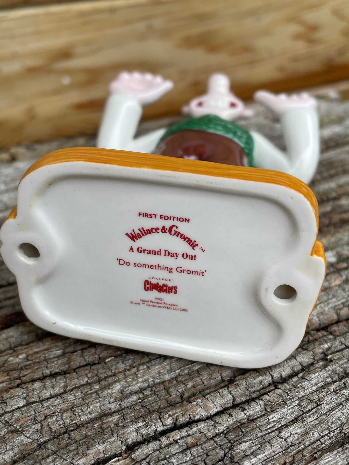 Wallace and Gromit First Edition - A Grand Day Out Wallace figurine by Coalport 14.5cm tall - 2003