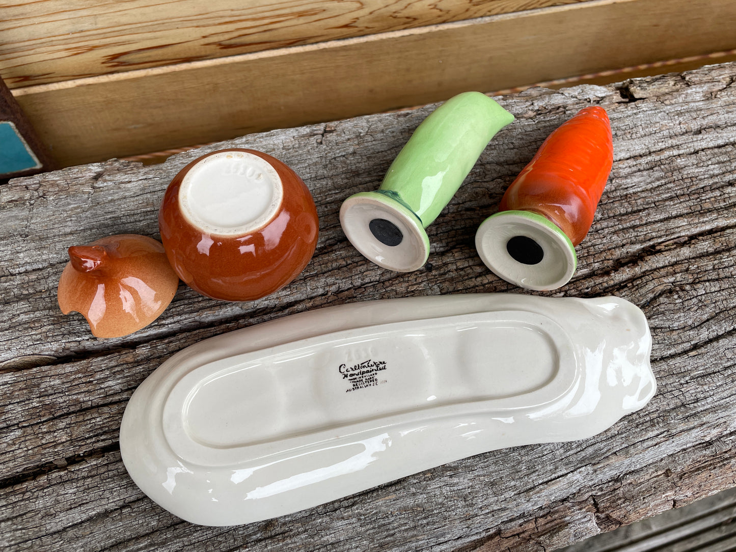 Vintage Carlton Ware hand painted novelty cruet set mid century ceramics model 2630