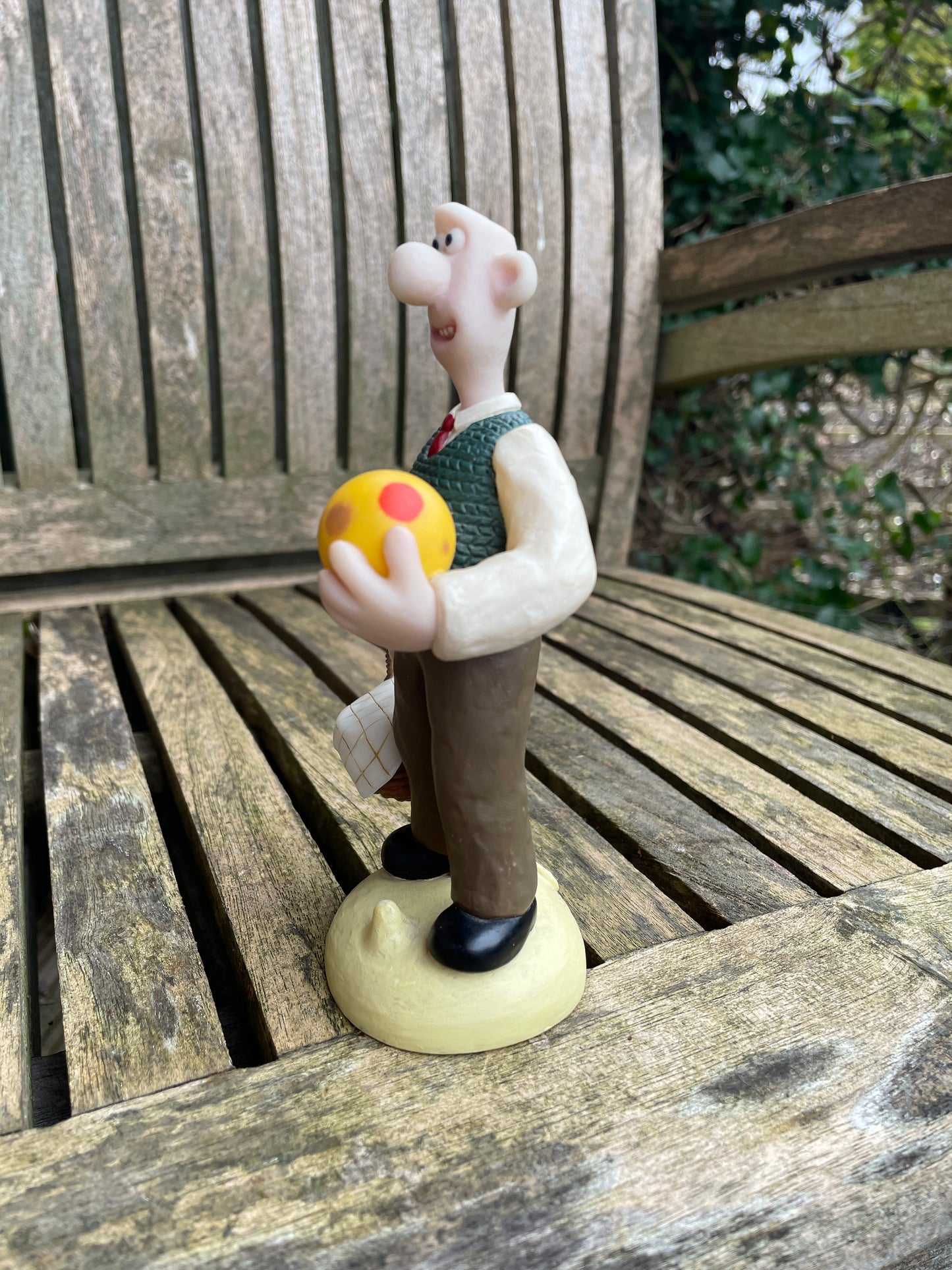 Wallace and Gromit limited edition Robert Harrop figurine from the first film A Grand Day Out
