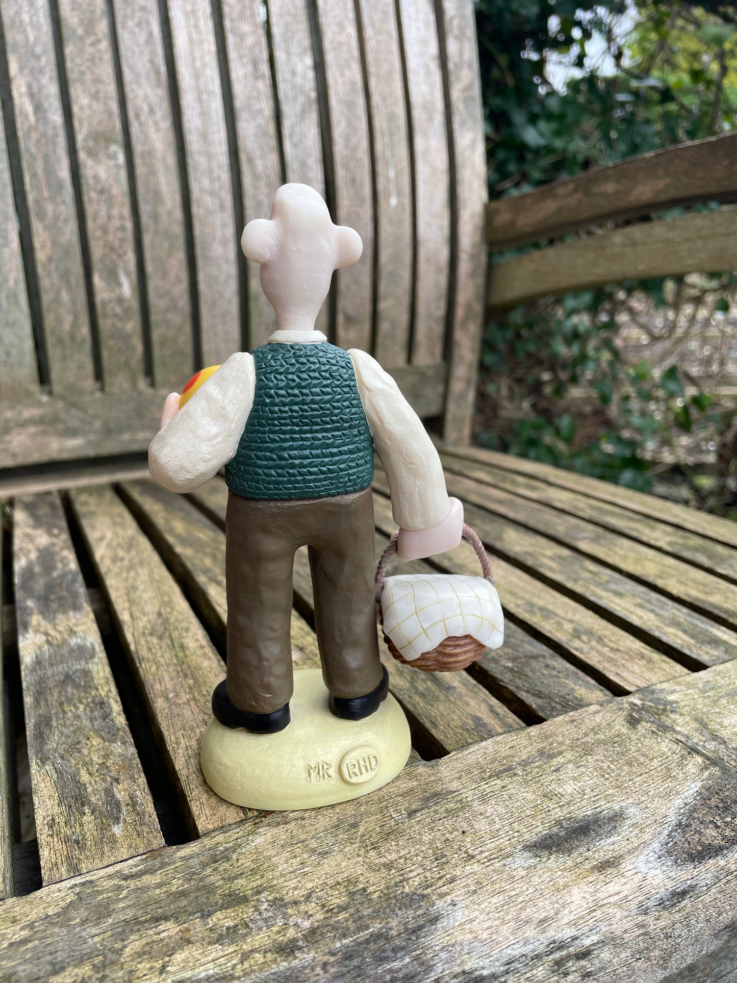 Wallace and Gromit limited edition Robert Harrop figurine from the first film A Grand Day Out