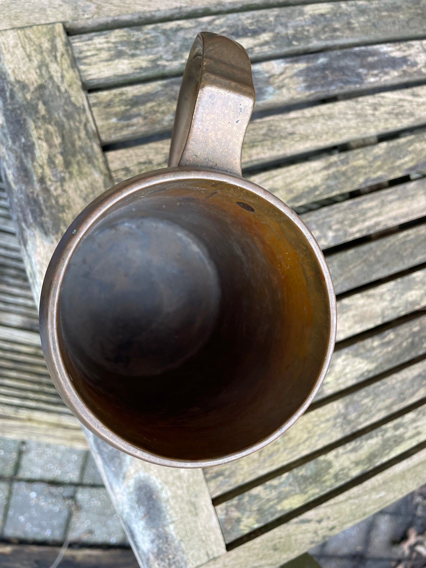 Victorian copper quarter gallon measure 15cm tall - c1880