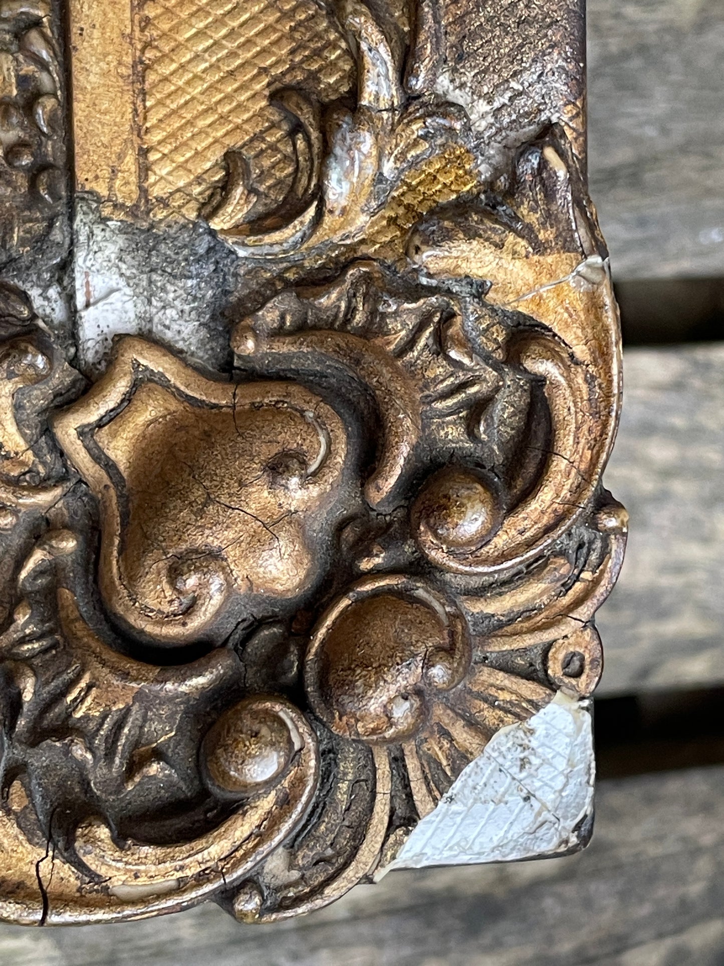 Antique watercolour miniature on ceramic cushion frame surround mounted in a giltwood and gesso decorated frame