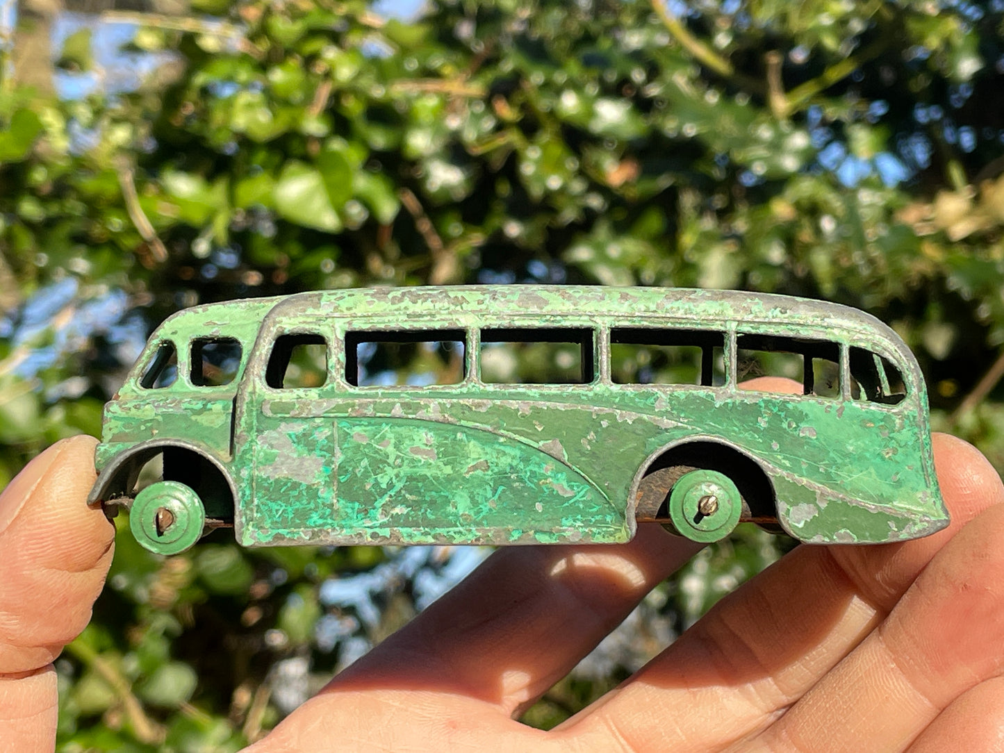 Dinky Toys by Meccano of Liverpool Chrysler, Packard and Single deck Bus toy vehicles