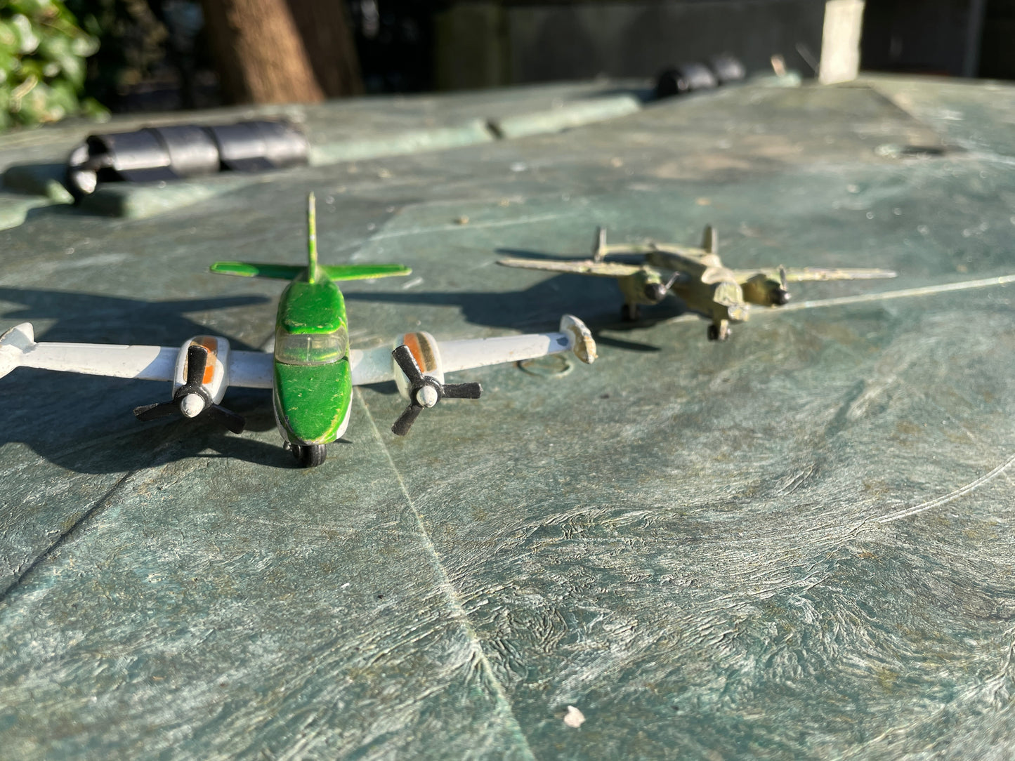 Die- cast toy aeroplanes, Lesney Cessna and Maisto B-25J Mitchell