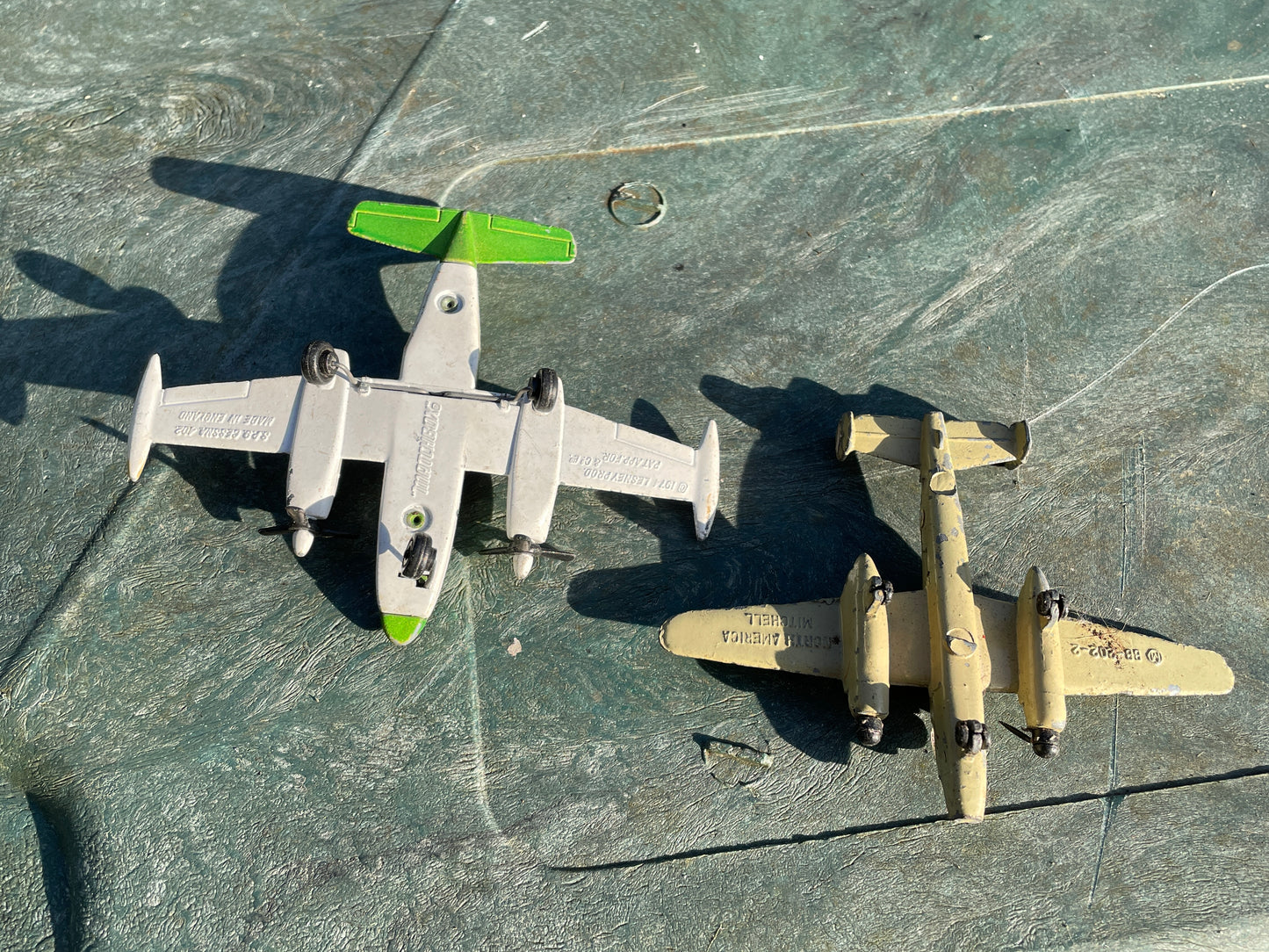 Die- cast toy aeroplanes, Lesney Cessna and Maisto B-25J Mitchell